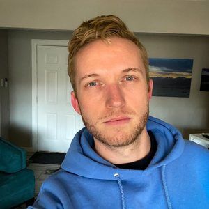 Meet your Posher, Tj